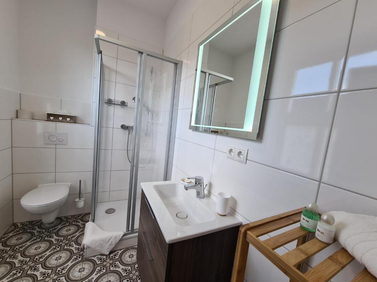 Hotel Gleis 3Viertel Ена Экстерьер фото